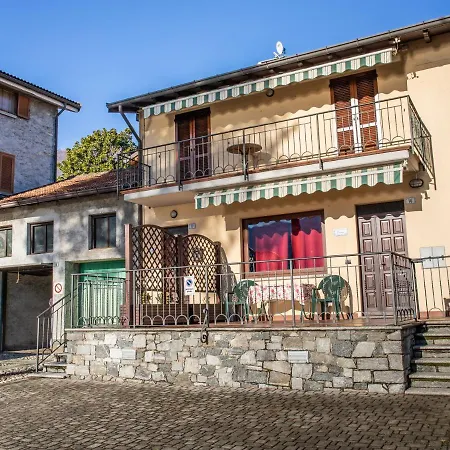 House Nicholas Feriehus *